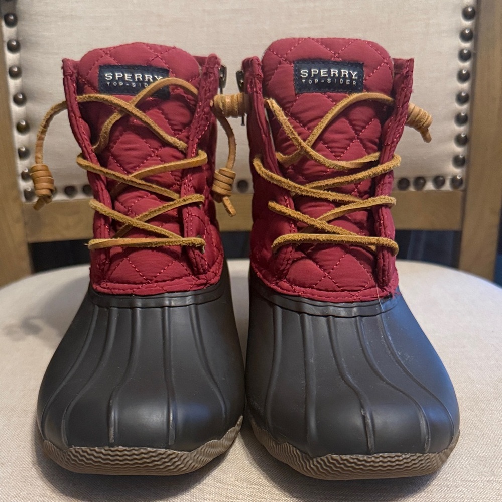 Sperry Top-Sider Women’s Burgundy and Dark Gray Winter Boots, Size 9